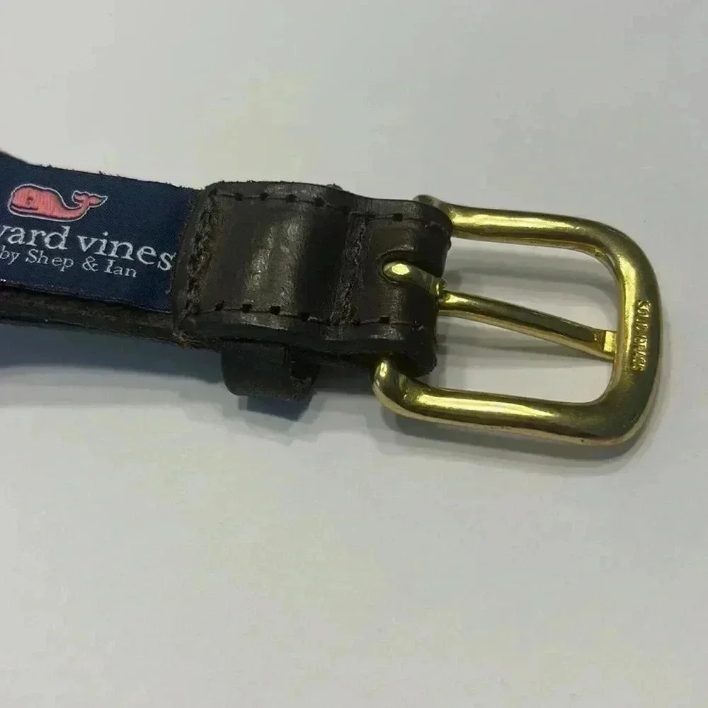 Vineyard Vines belt green w/lacrosse sticks canvas leather solid brass buckle